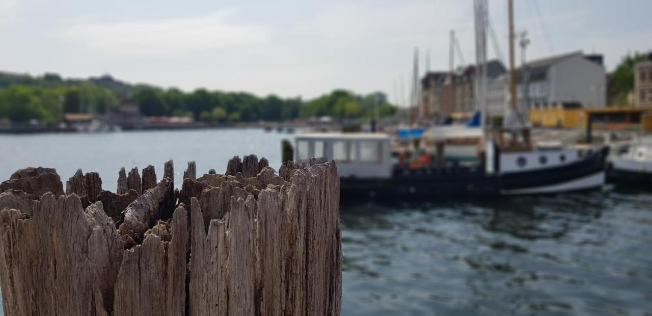 Kapitainskoje Direkt Am Hafen Flensburgs Lejlighed Eksteriør billede