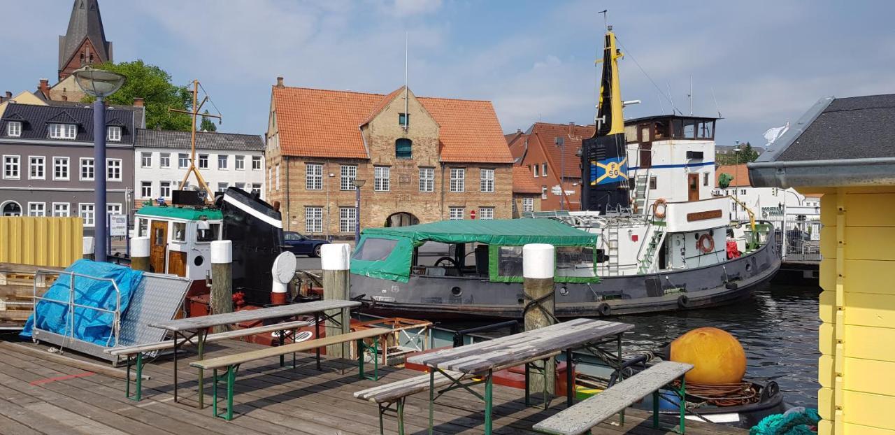 Kapitainskoje Direkt Am Hafen Flensburgs Lejlighed Eksteriør billede